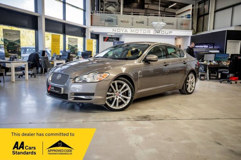 2010 Jaguar XF 3.0d S V6 Premium Luxury Saloon 4dr Diesel Auto Euro 5 (275 ps) Saloon Diesel Auto...
