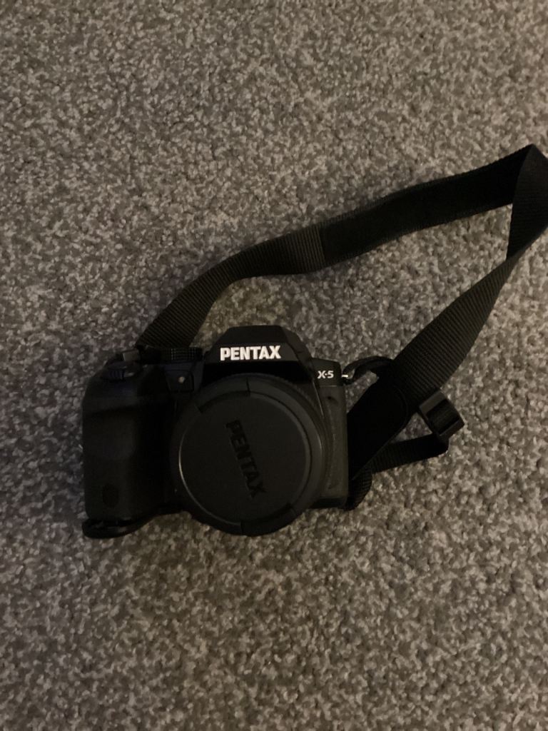 Pentax X-5 Digital Camera – Good Condition