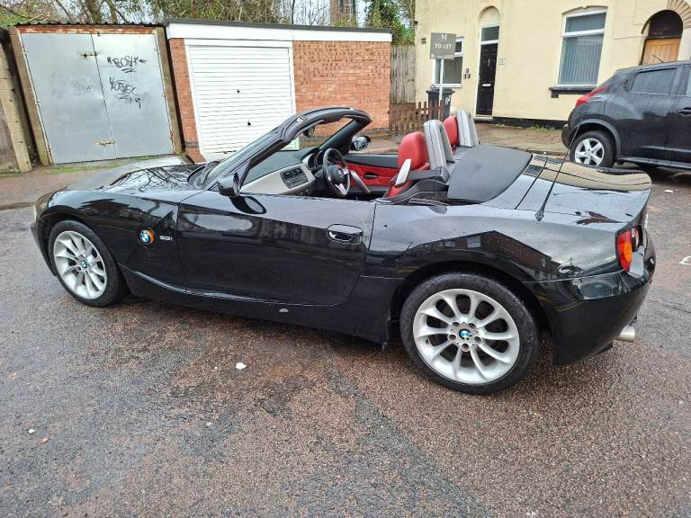 BMW, Z4, Convertible, 2005, Manual, 1995 (cc), 2 doors