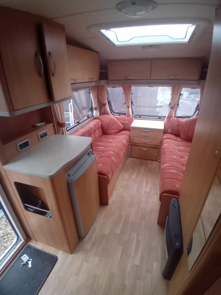 Swift charisma motor mover