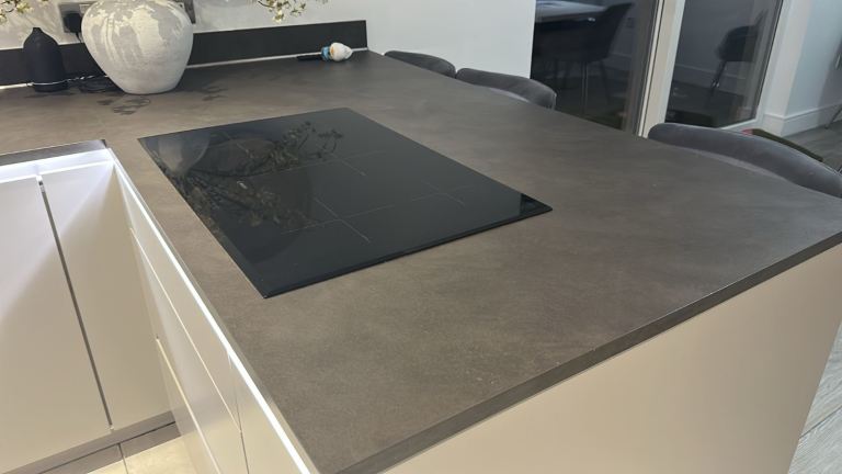 image for Worktop as per picture in 2 uncut pieces 