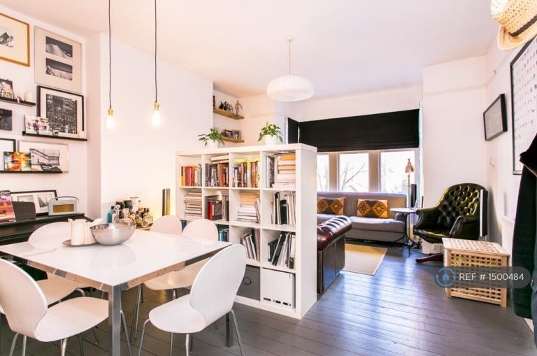 1 bedroom flat in Barrow Road, London, SW16 (1 bed) (#1500484)