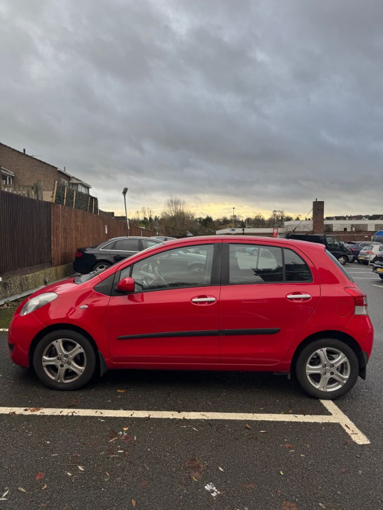 Toyota, YARIS, Hatchback, 2010, Manual, 1329 (cc), 5 doors