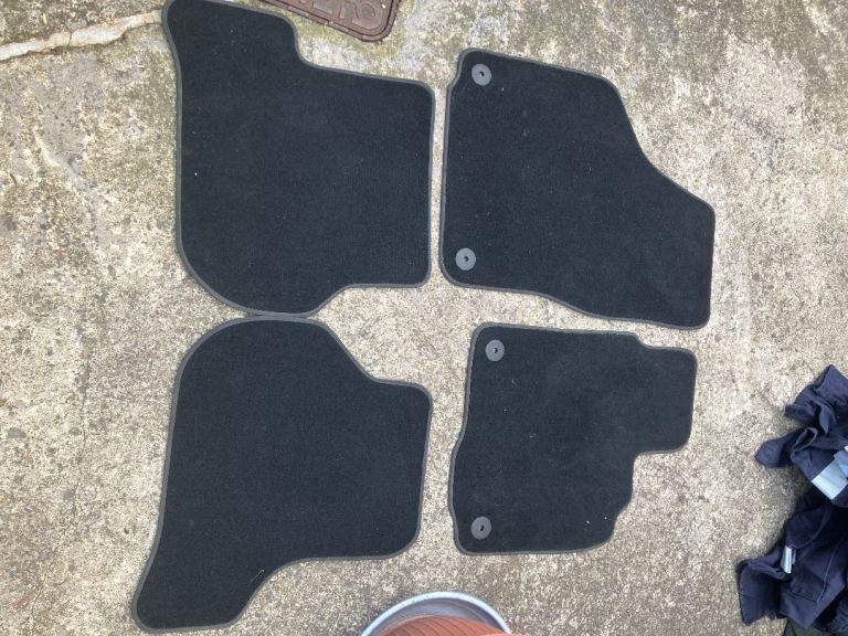 Genuine VW golf mk6 car mats
