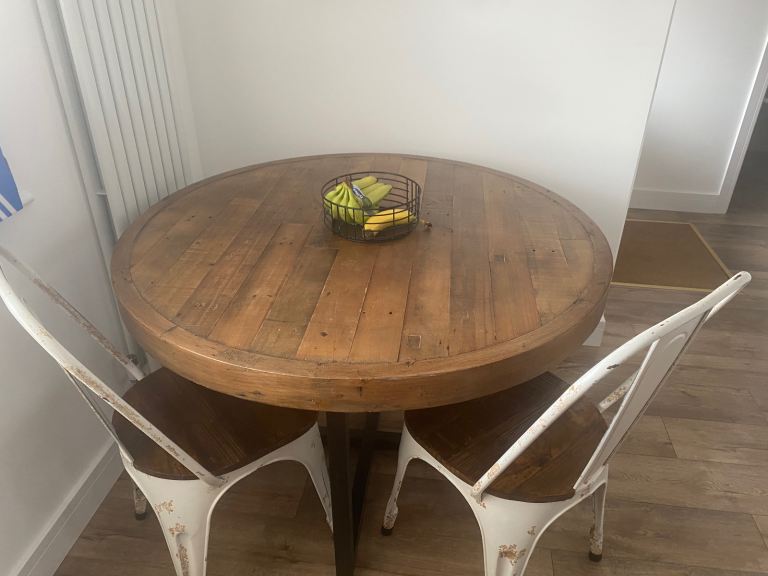 Cox & Cox Loft Round Dining Table - Wood Top, Metal Base