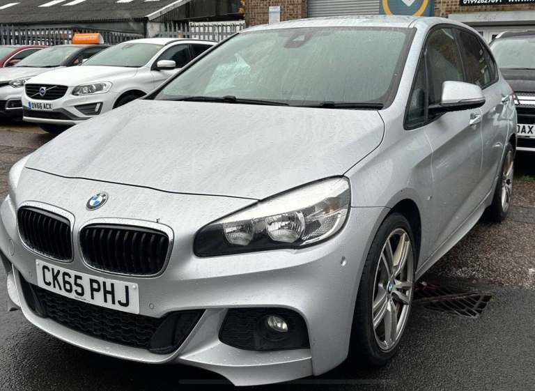 2015 BMW 2 Series 218i M Sport 5dr HATCHBACK PETROL Manual
