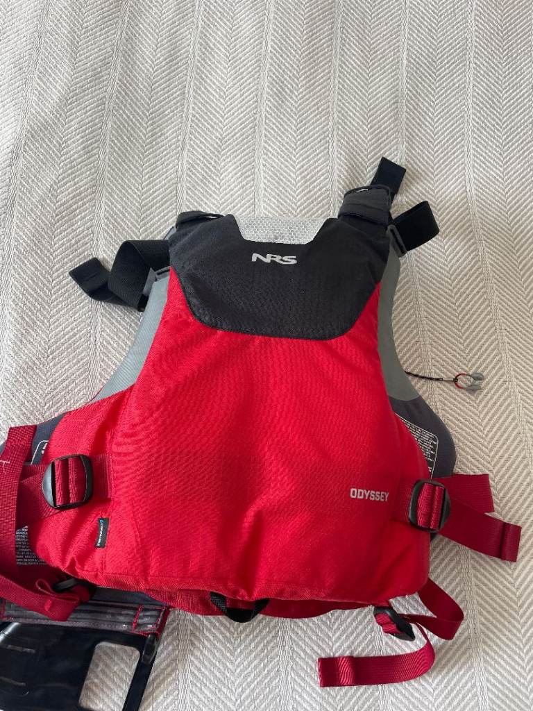 NRS Odyssey Buoyancy Aid (PFD) — Size M/L, Red