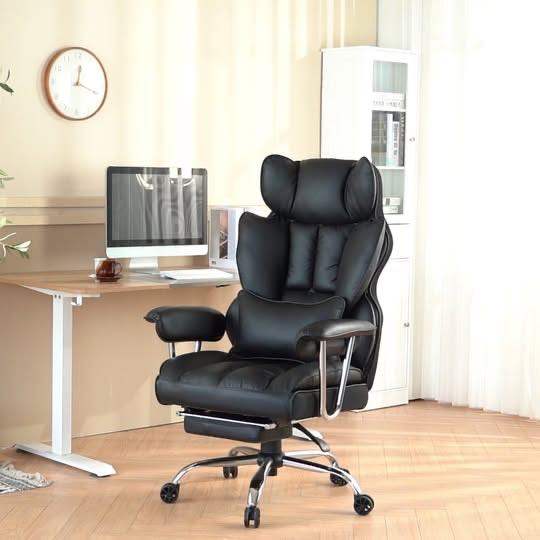 image for Leather Ergonomic Office Chair (NEW) (RRP: £248)