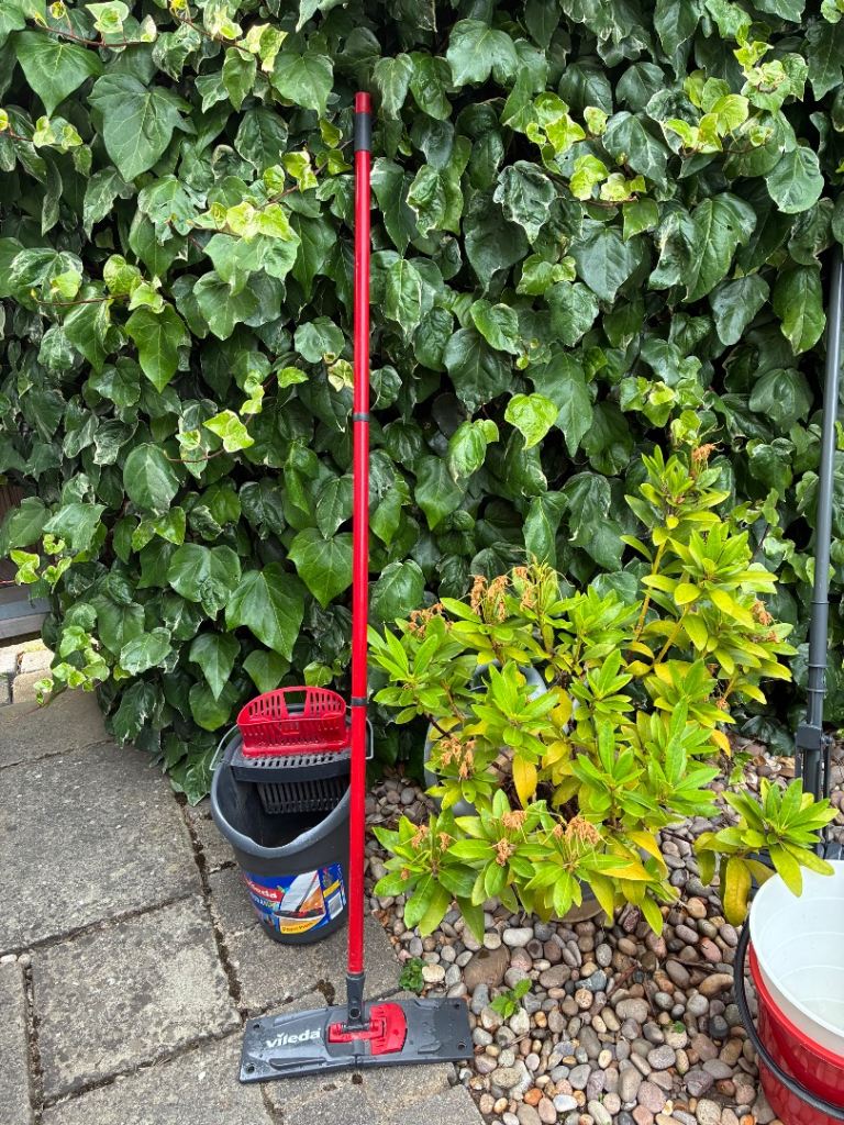 Vileda Mop & Bucket Set 