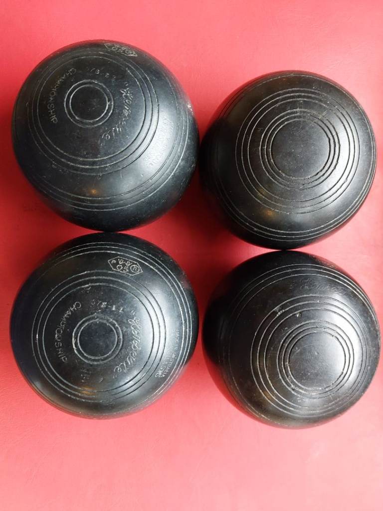 Lawn Bowls