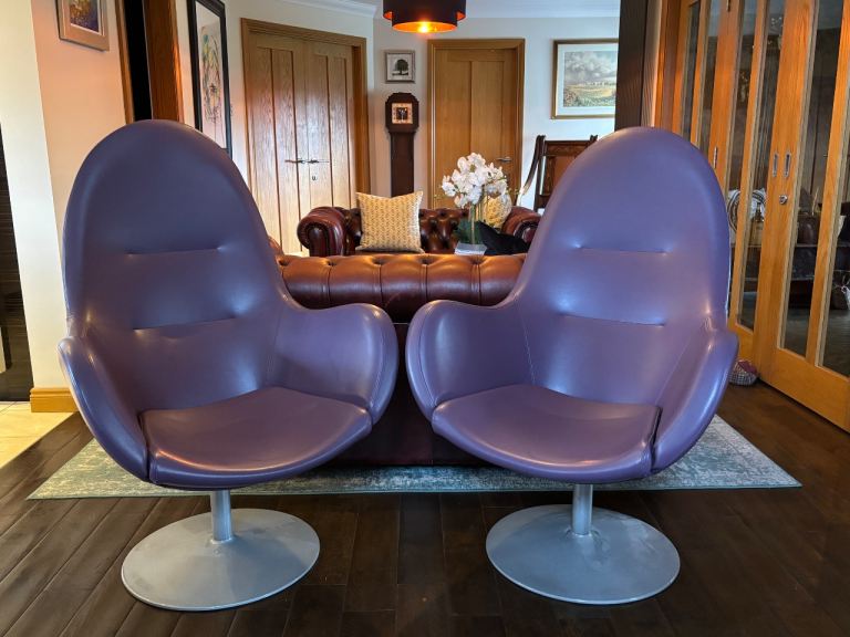 Egg style chairs 