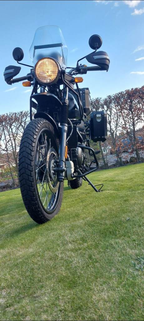 Royal enfield himalayan 411cc 