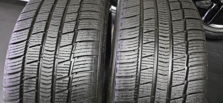 205 50 17   2 x tyres Radar Dimax 4 Season