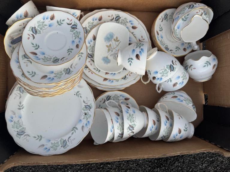 Colclouth tea set 