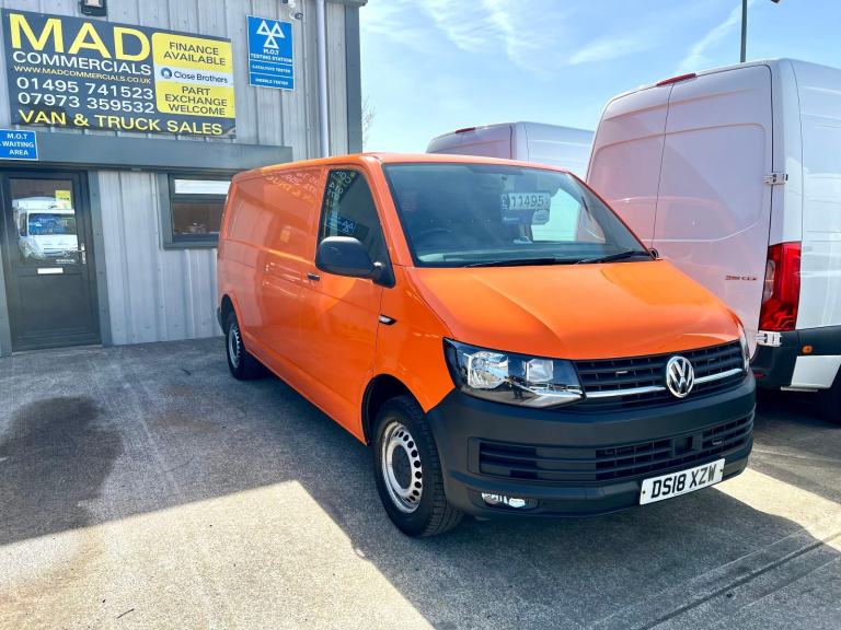 Volkswagen Transporter T32 2.0 TDI 150 BMT DSG Auto LWB Van 2018/18 Registration