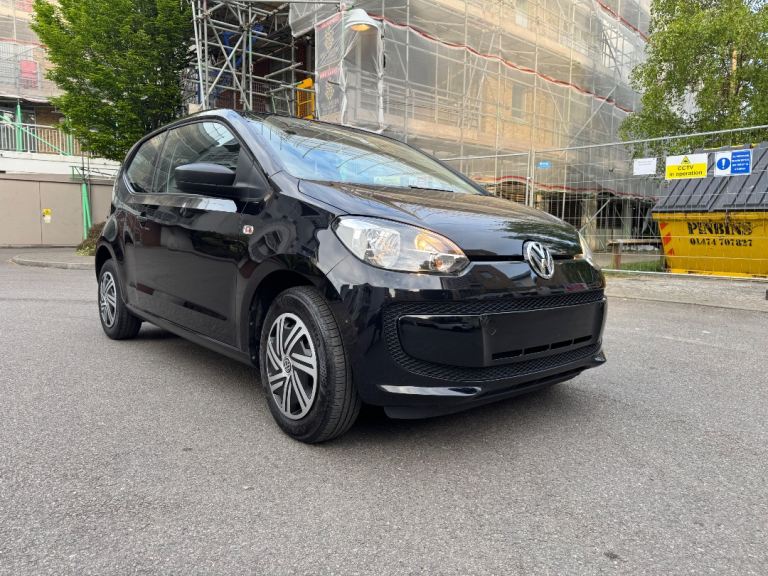 Volkswagen, UP, Hatchback, 2014, Manual, 999 (cc), 3 doors