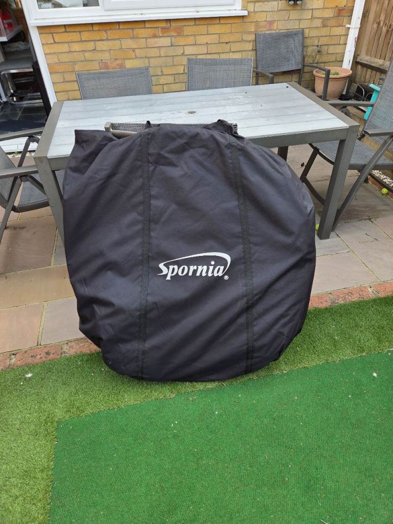 Spornia Golf Practice Net – Excellent Condition