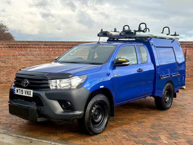 2019 Toyota Hilux Active Extra Cab Pick Up 2.4 D-4D TSS PICK UP Diesel Manual