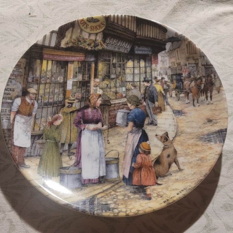 Davenport 'The Milkmaid' Collector Plate 1991 - Limited Edition. (j8)