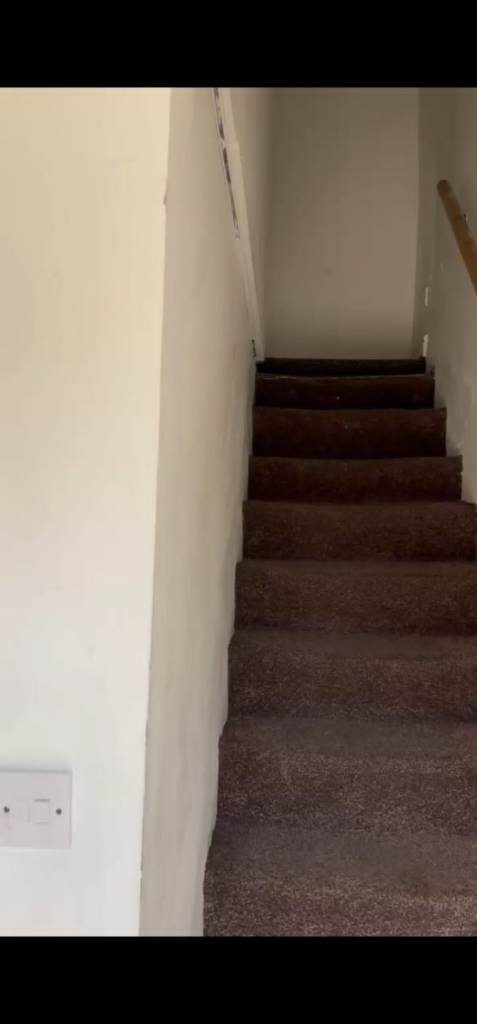 3 bedroom house back to back to let in west bowling 