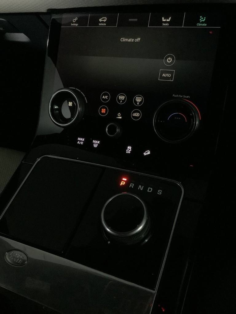 2018 Land Rover Range Rover Velar 2.0 D240 R-Dynamic S SUV 5dr Diesel Auto 4WD Euro 6 (s/s) (240 ...