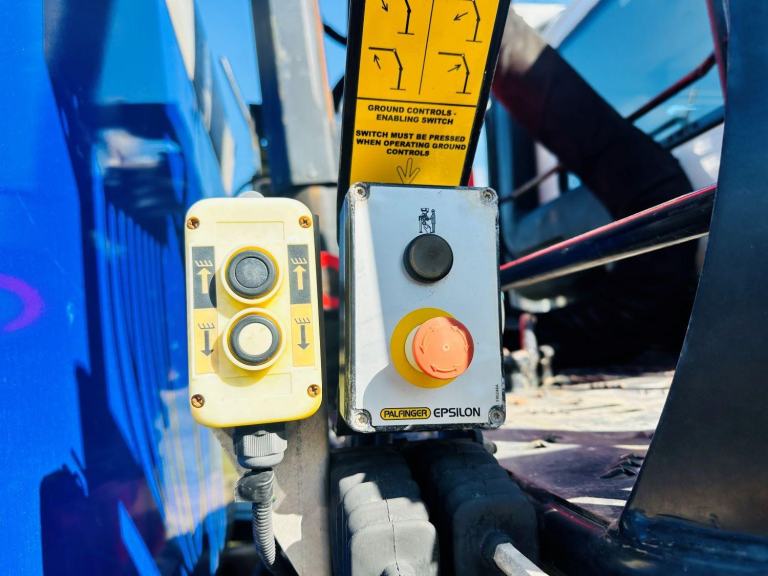 2019 DAF CF 450 8X4 TIPPER GRAB, EPSILON M125 CRANE, SLEEPER CAB