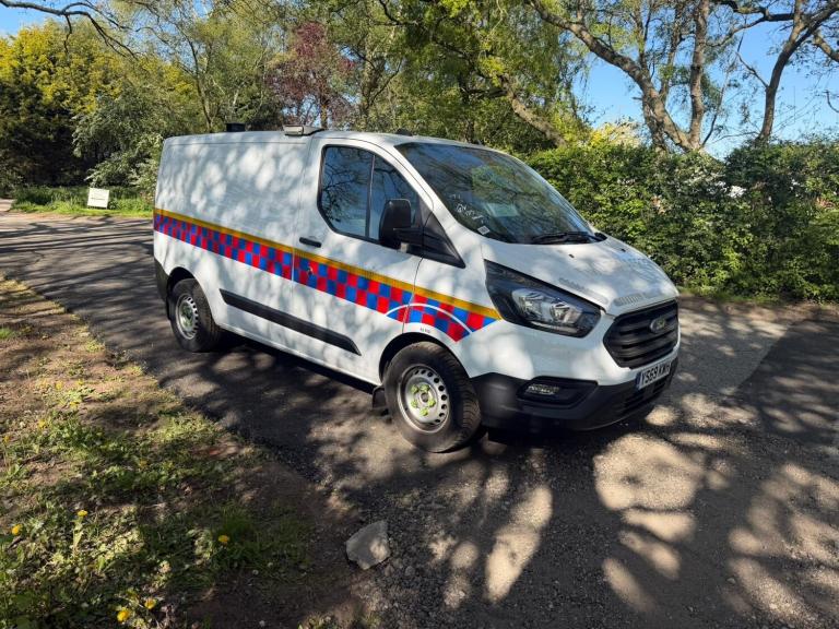 2020 Ford Transit Custom 2.0 30k a/c l1 h1 fsh finance available  PANEL VAN Diesel Manual