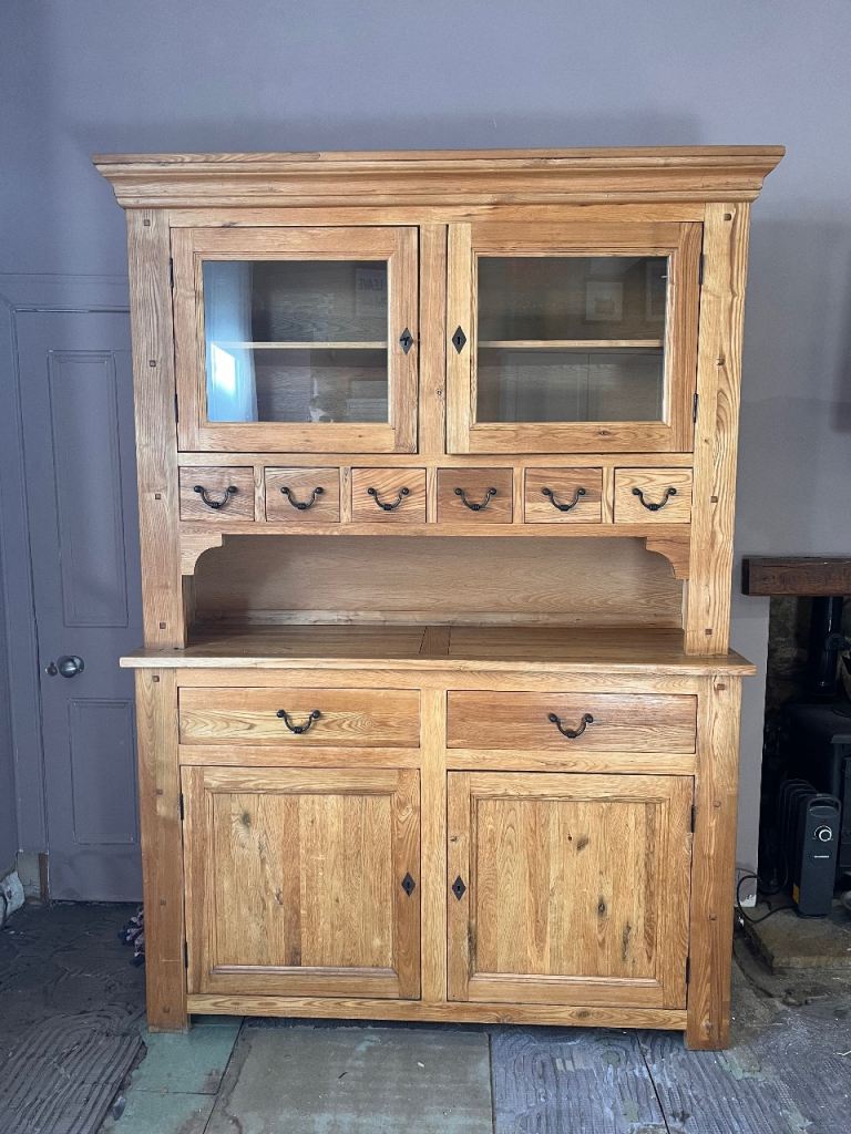 Welsh dresser