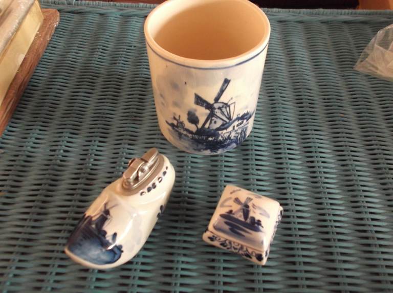 Delft Blue Plant Pot Clog Lighter Pill Box LOT
