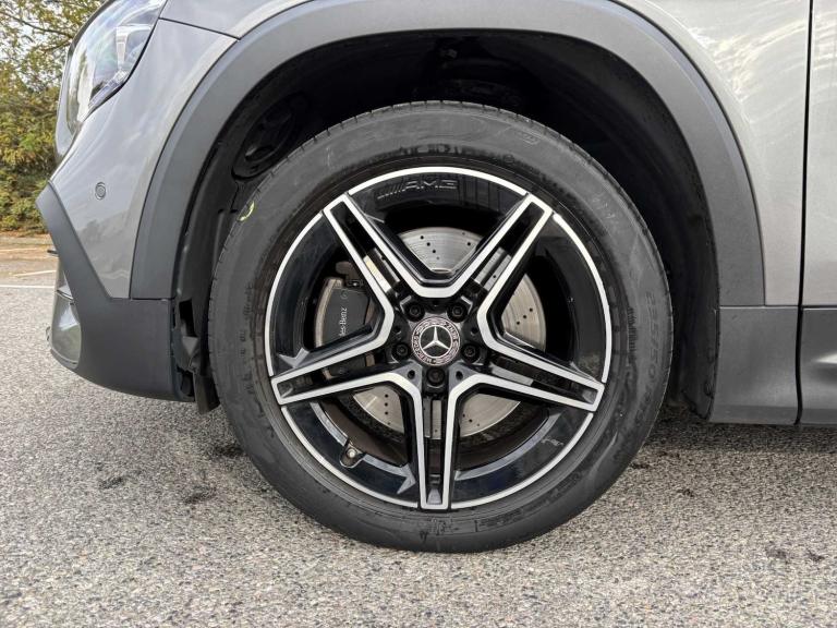 2023 Mercedes-Benz GLB 220d 4Matic AMG Line Premium 5dr 8G-Tronic Estate Diesel Automatic