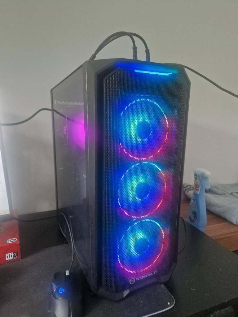 Gaming PC - Ryzen 5 5600 | 16GB RAM | RX 6600 XT 8GB | 1TB SSD | RGB