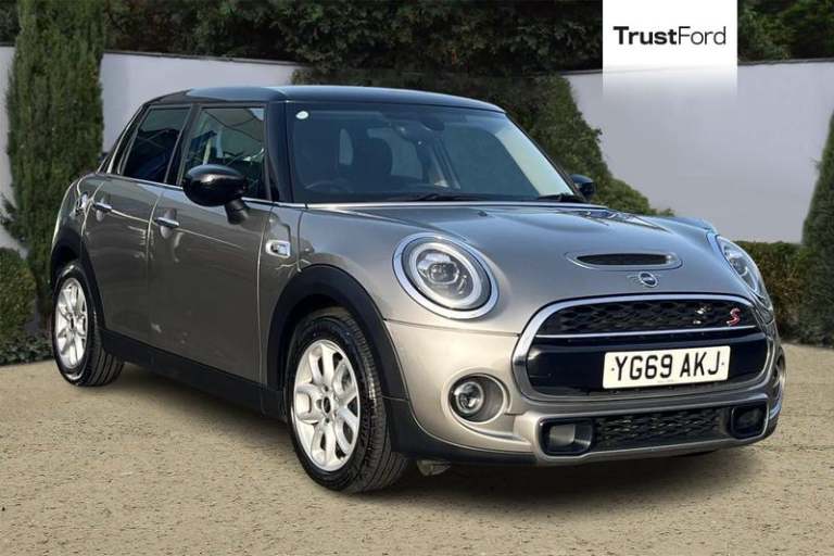 2019 MINI Hatch 2.0 Cooper S Classic Hatchback 5dr Petrol Steptronic Euro 6 (s/s) (192 ps)  Hatch...