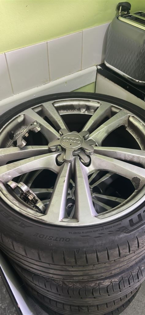 18 inch Audi alloys