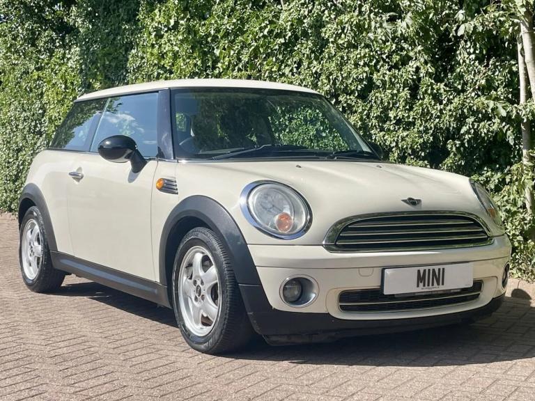 2009 MINI Hatch 1.4 One 3dr Auto Hatchback Petrol Automatic