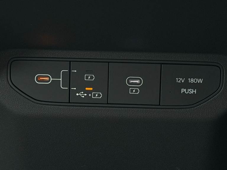 2025 Kia EV3 148kW GT-Line S 81.4kWh 5dr Auto Estate ELECTRIC Automatic