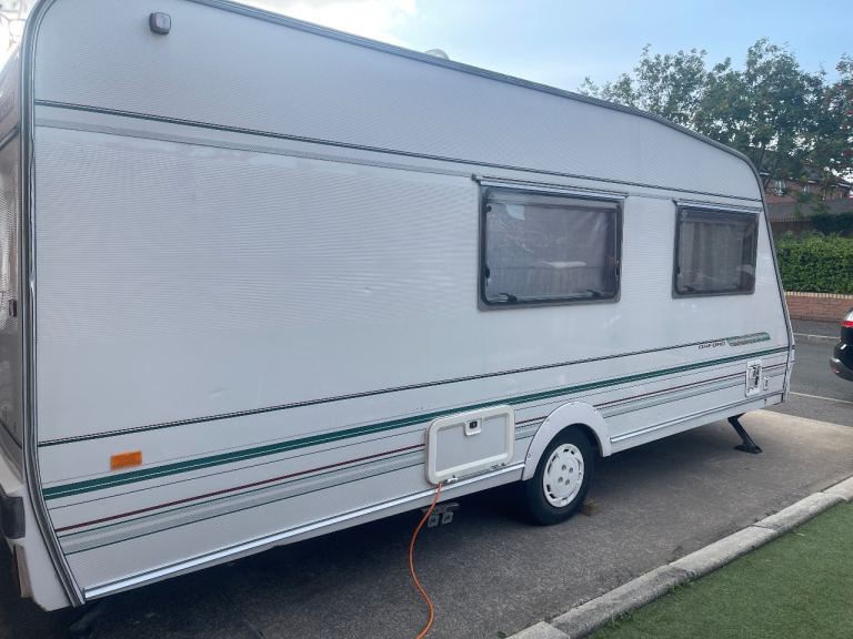 4 Birth Caravan 