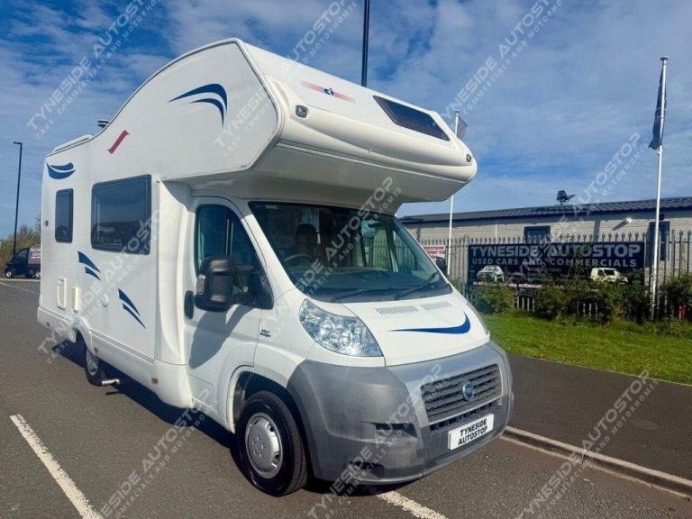 image for 2008 08 CI  CI CARIOCA 705 4 BERTH MOTORHOME DIESEL