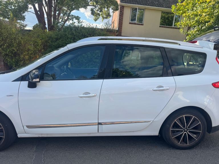 Renault, GRAND SCENIC, MPV, 2014, Manual, 1461 (cc), 5 doors
