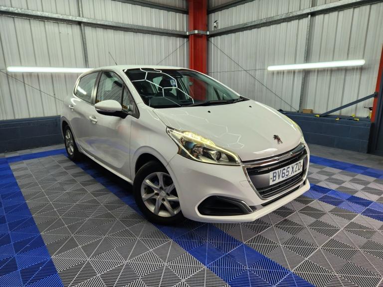 2015 Peugeot 208 1.2 PureTech 82 Active 5dr HATCHBACK Petrol Manual
