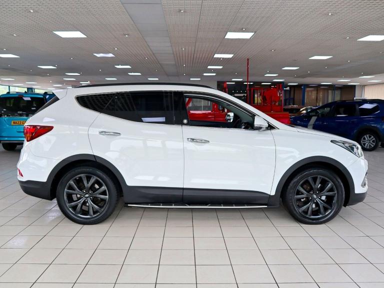 2017 Hyundai Santa Fe 2.2 Endurance Edition Blue Drive CRDi 4wd 5DR 4x4 Diesel 4x4 Diesel Automatic