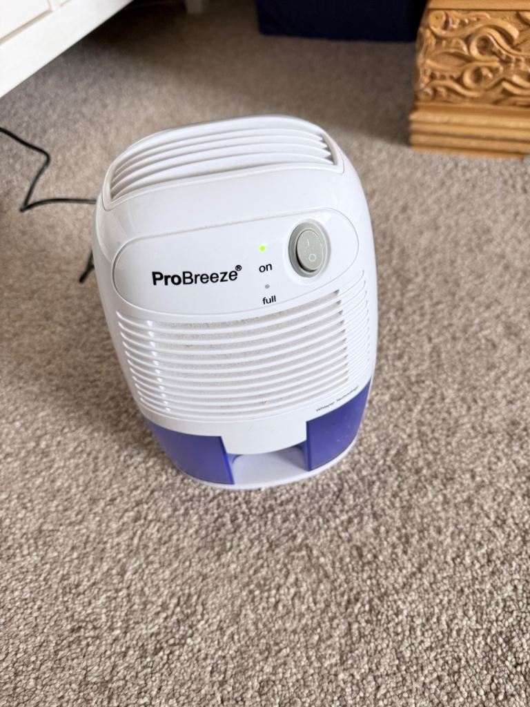 ProBreeze PB-02-UK 500ML Dehumidifier - White/Purple