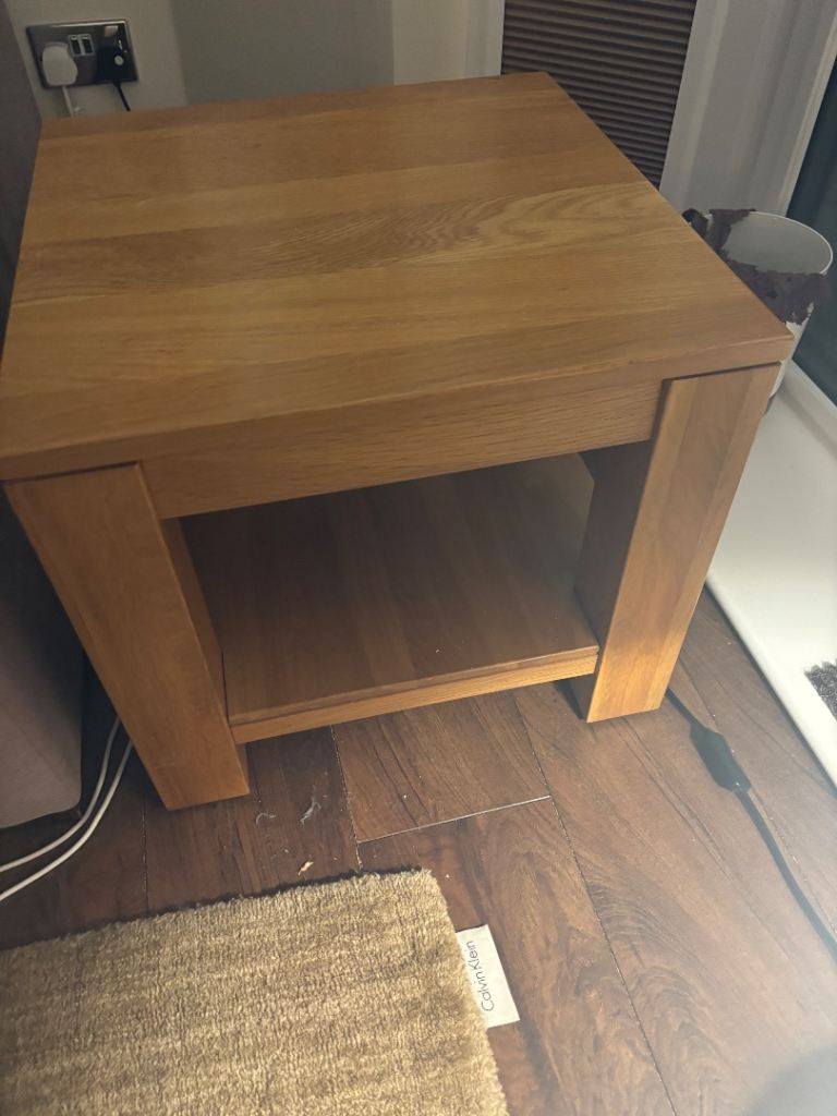 Side table real oak.