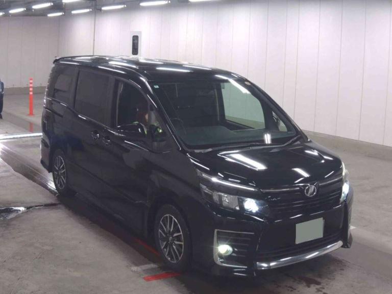 2014 Toyota Voxy Toyota Voxy 2.0 ZS Petrol Automatic 7-Seat MPV MPV Petrol Automatic