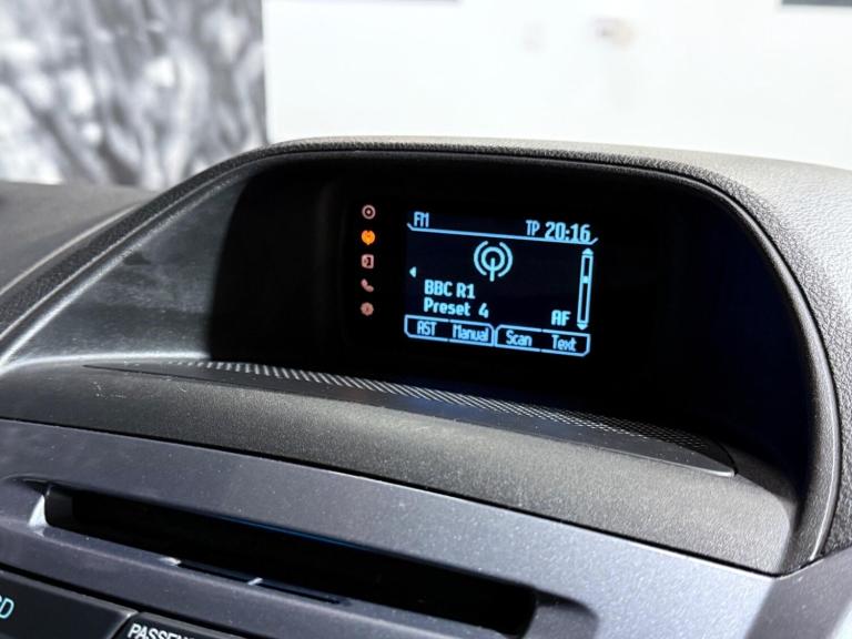 2014 Ford Transit Custom 2.2 TDCi 290 Limited L1 H1 5dr PANEL VAN Diesel Manual