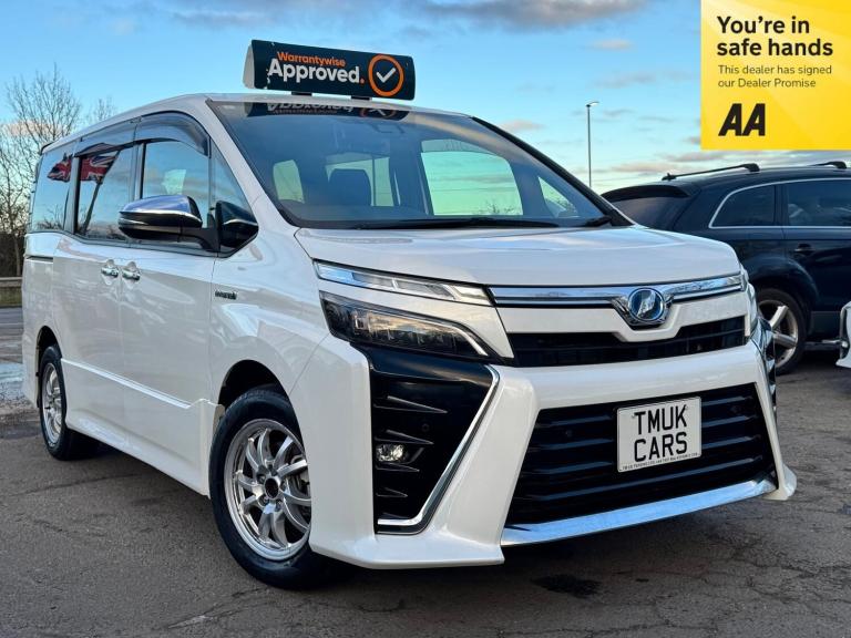 2019 Toyota Voxy 1.8 Hybrid 7 Seats CC Parking Sensors ULEZ Compliant MPV Petrol/Electric Hybrid ...