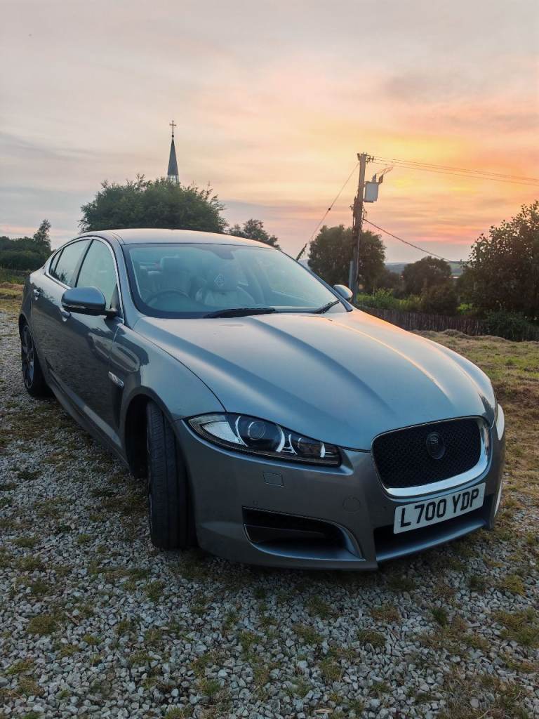 Jaguar Xfs portfolio S (275) Audi merc 
