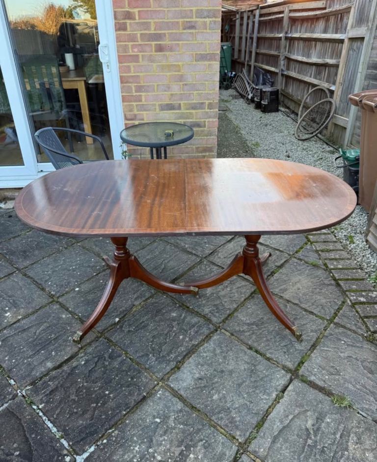Extending antique dining table -FREE