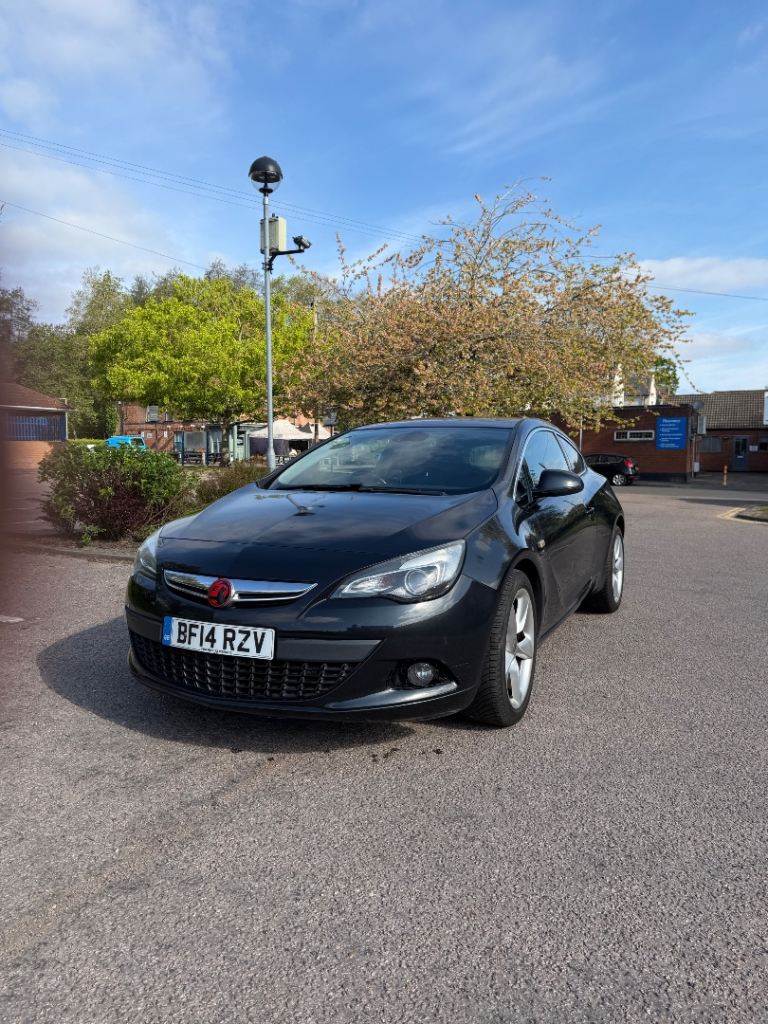 Vauxhall, ASTRA GTC, Hatchback, 2014, Manual, 1598 (cc), 3 doors