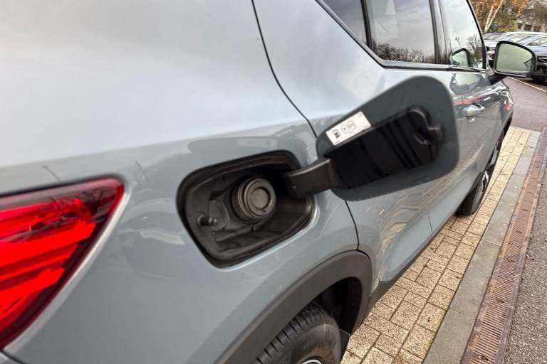 2020 Volvo XC40 1.5 T3 [163] R DESIGN 5dr ESTATE PETROL Manual