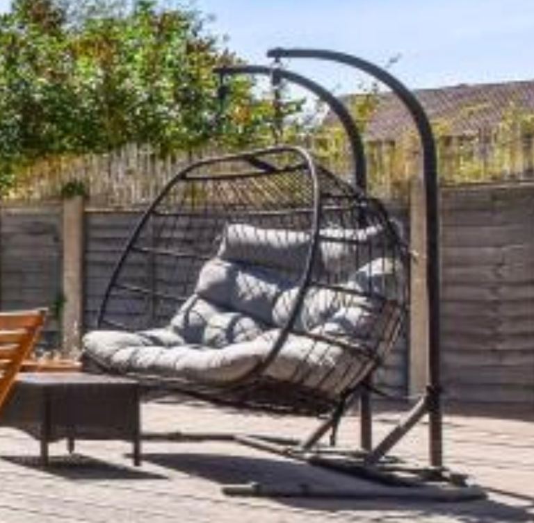 Garden swinging chair double size